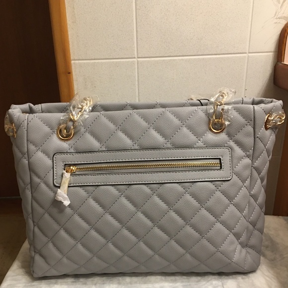 NWT!!! ELLO Quilted vegan leather Tote Bag in Gray - Picture 4 of 17